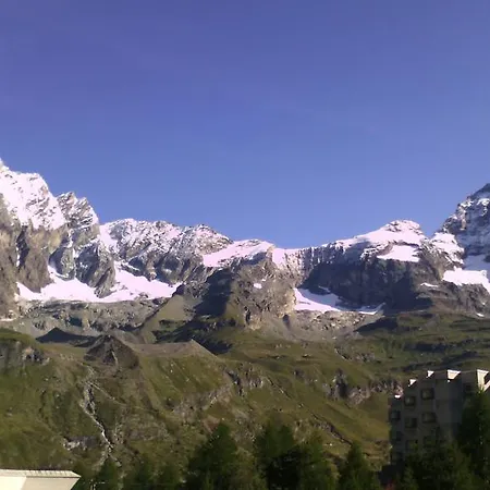 Appartamento Les Jumeaux Breuil-Cervinia Exterior photo